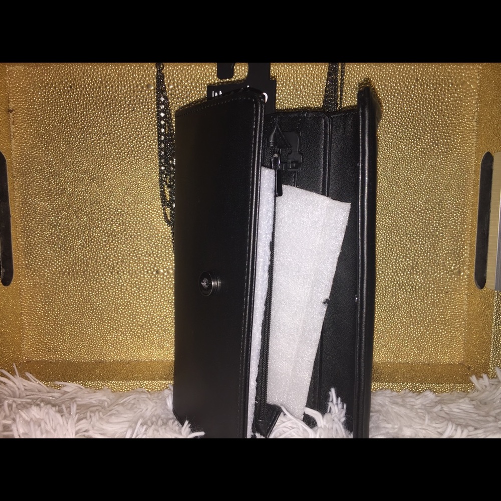 Wallet - Picture 3 of 3